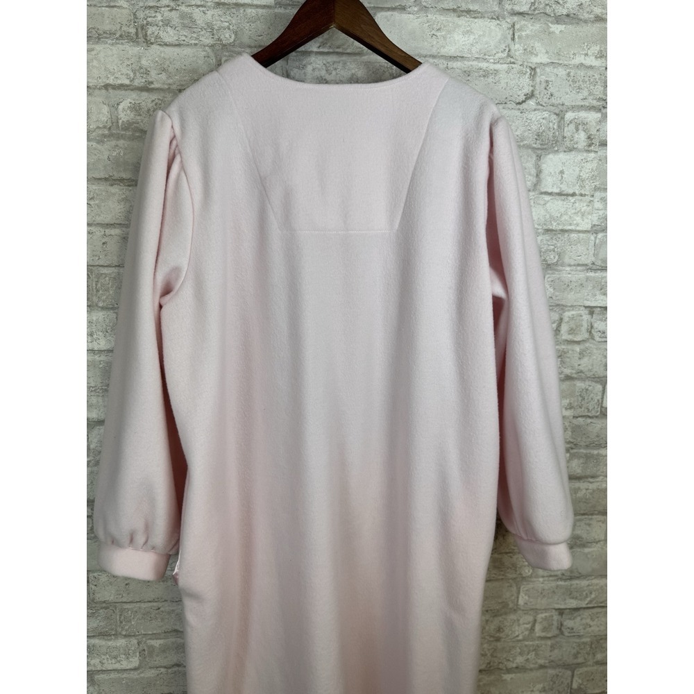 Lord & Taylor Pink Embroidered Robe - Picture 5 of 14